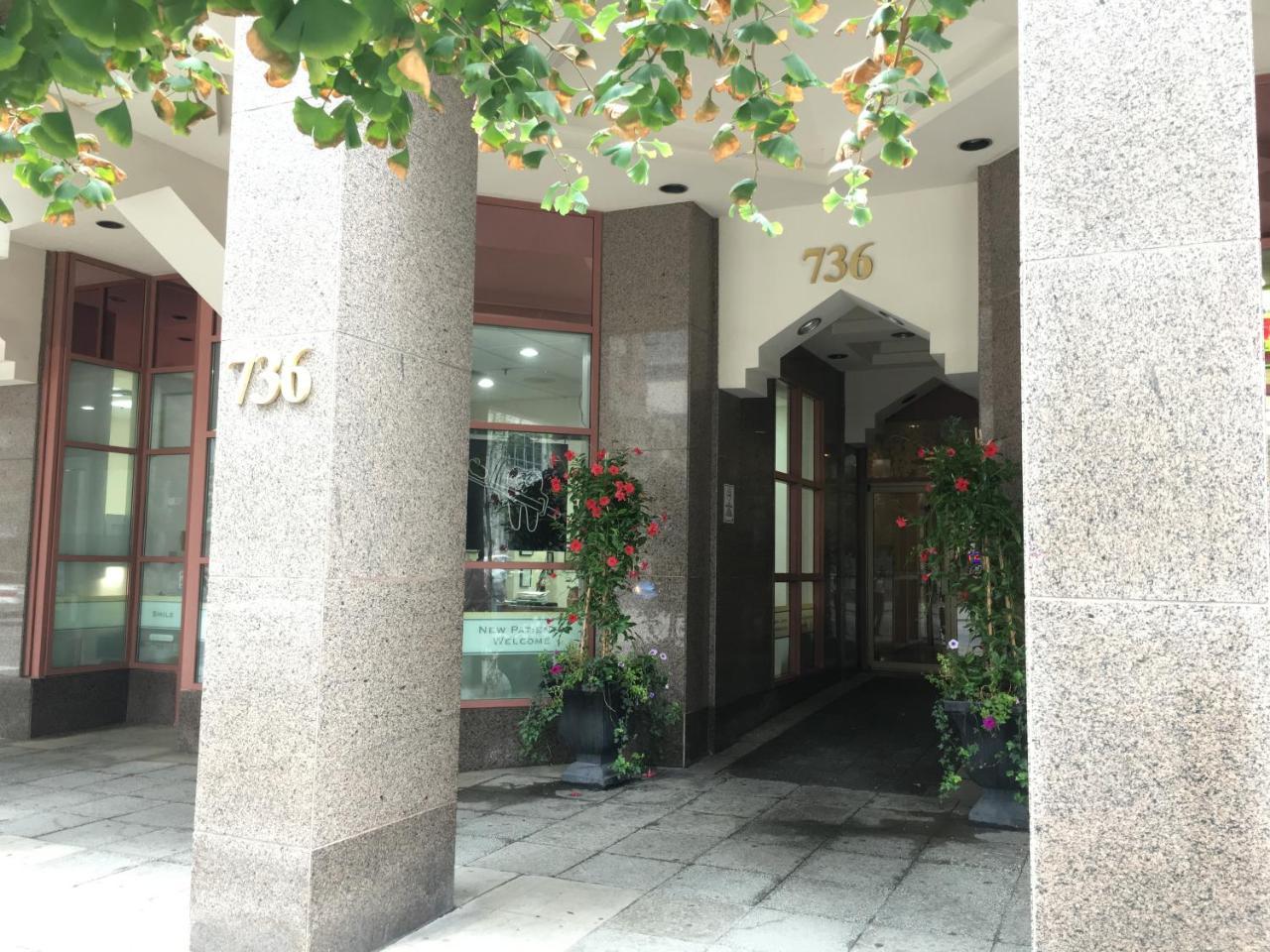 Canada Suites On Bay, Established 1998 Toronto Zewnętrze zdjęcie